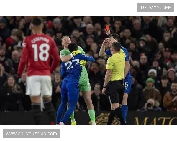 谢什科缺阵影响埃弗顿，曼联锋线库尼亚成变数