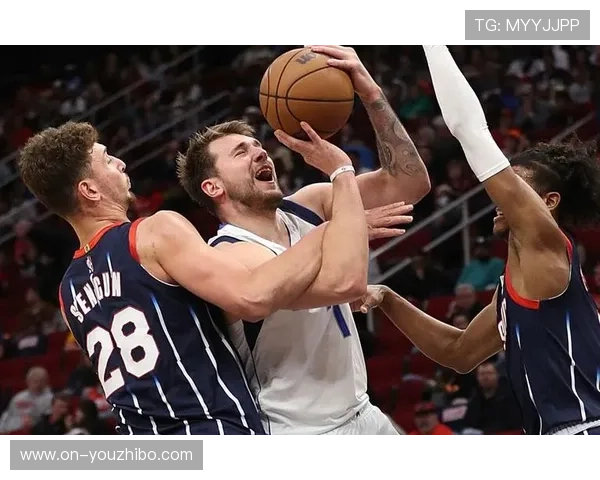 独行侠122-109火箭，东契奇缺阵杜兰特独撑